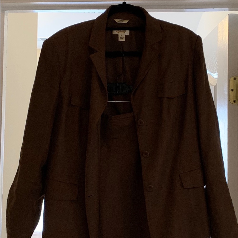 Suit